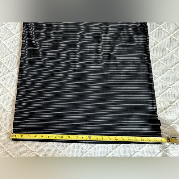 BOSS Hugo Boss Men’s 100% Cotton Black/White striped shirt. XL - Picture 6 of 11